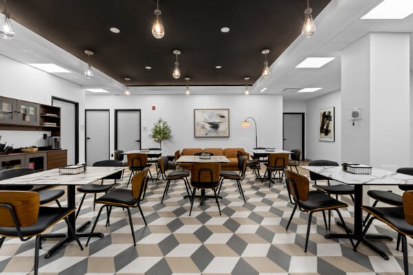 Ikon-09524-2048x1365 Ikon-09524-2048x1365