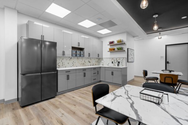 Ikon-10-2048x1365 Ikon-10-2048x1365